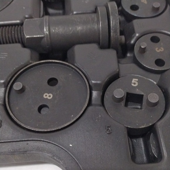 Maddox MF11-1 Disc Brake Pad and Caliper Service Tool Kit - Picture 6 of 8